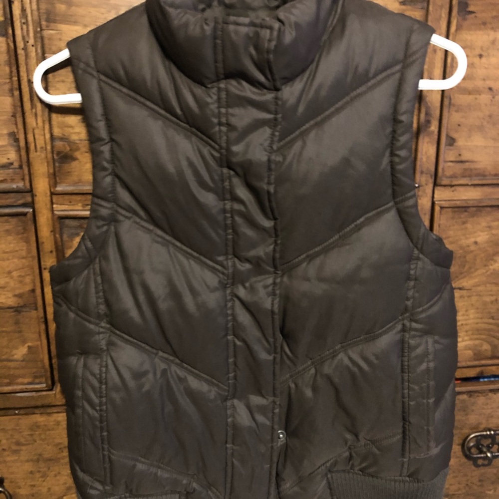 Gap winter vest